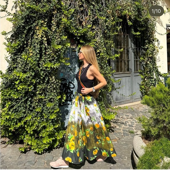 ZARA FLORAL PRINT MIDI SKIRT - Picture 3 of 12